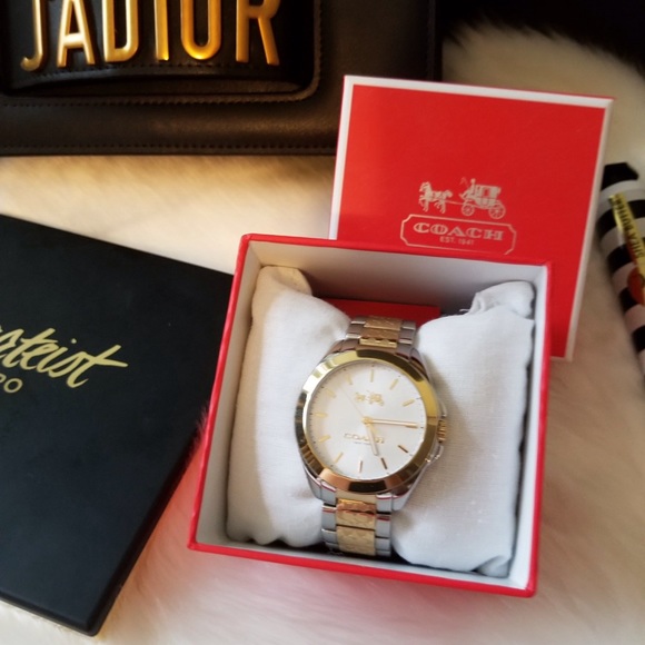 Coach watch - Picture 5 of 5
